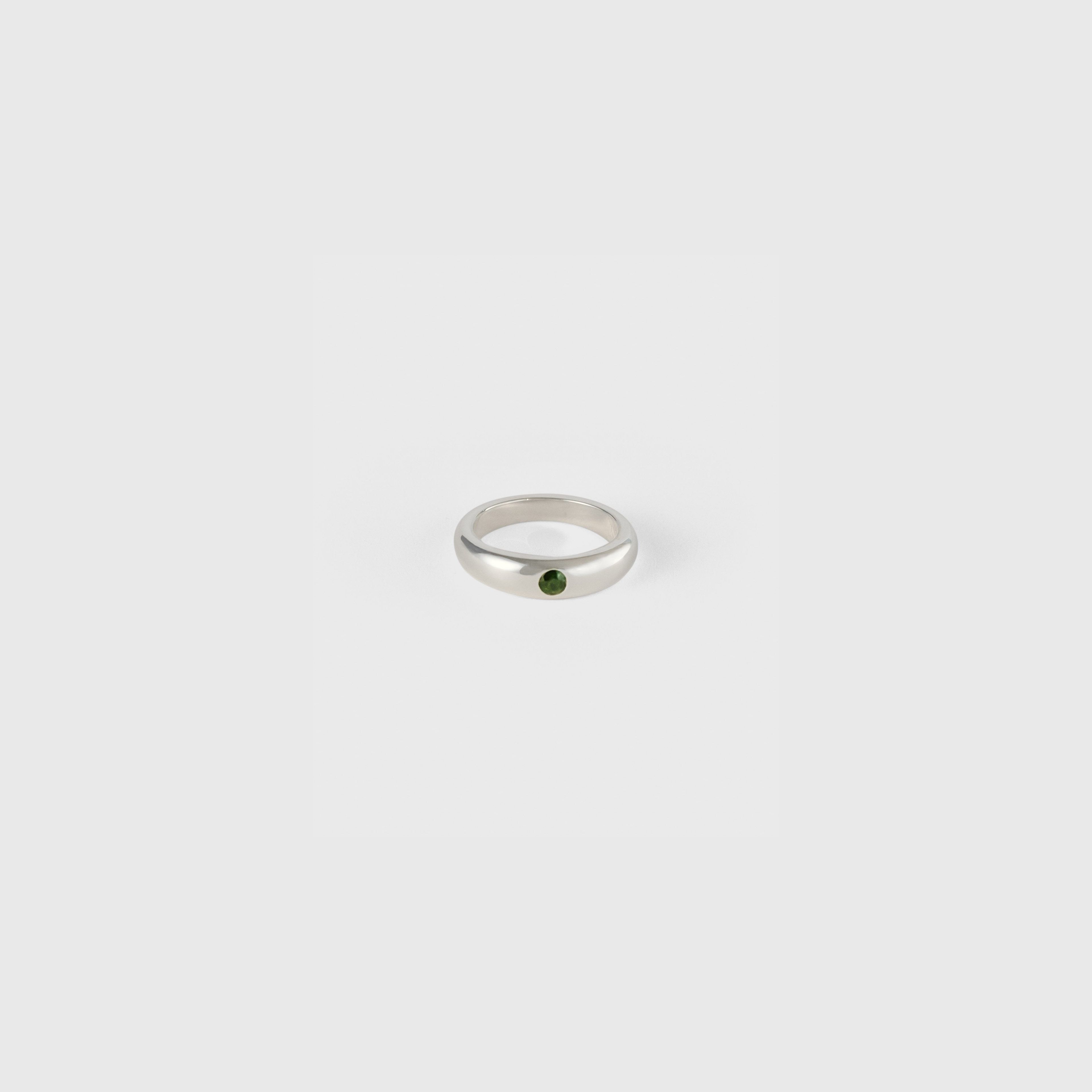 August Ring