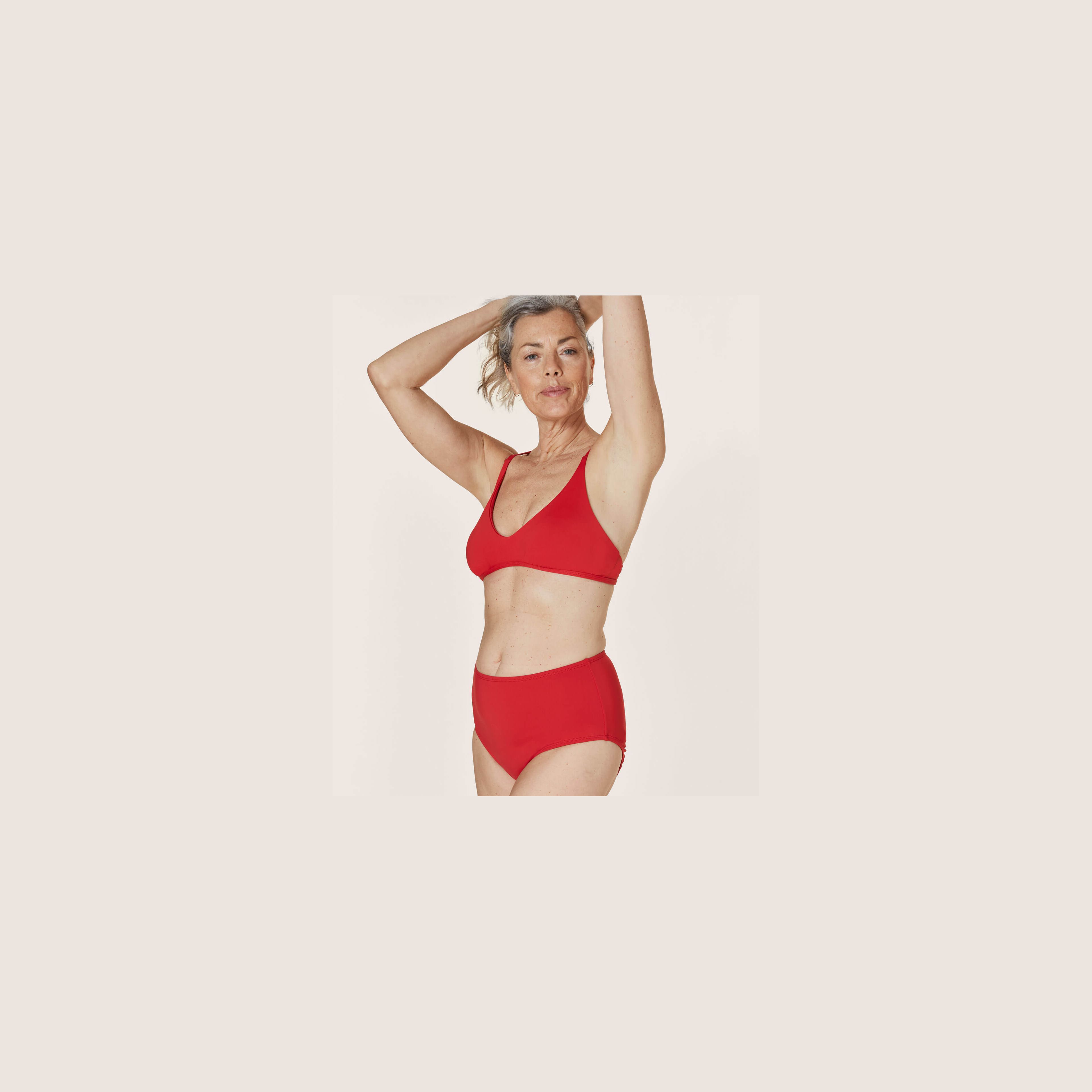 The High - Waisted - Bottom - Flat - Cherry Red