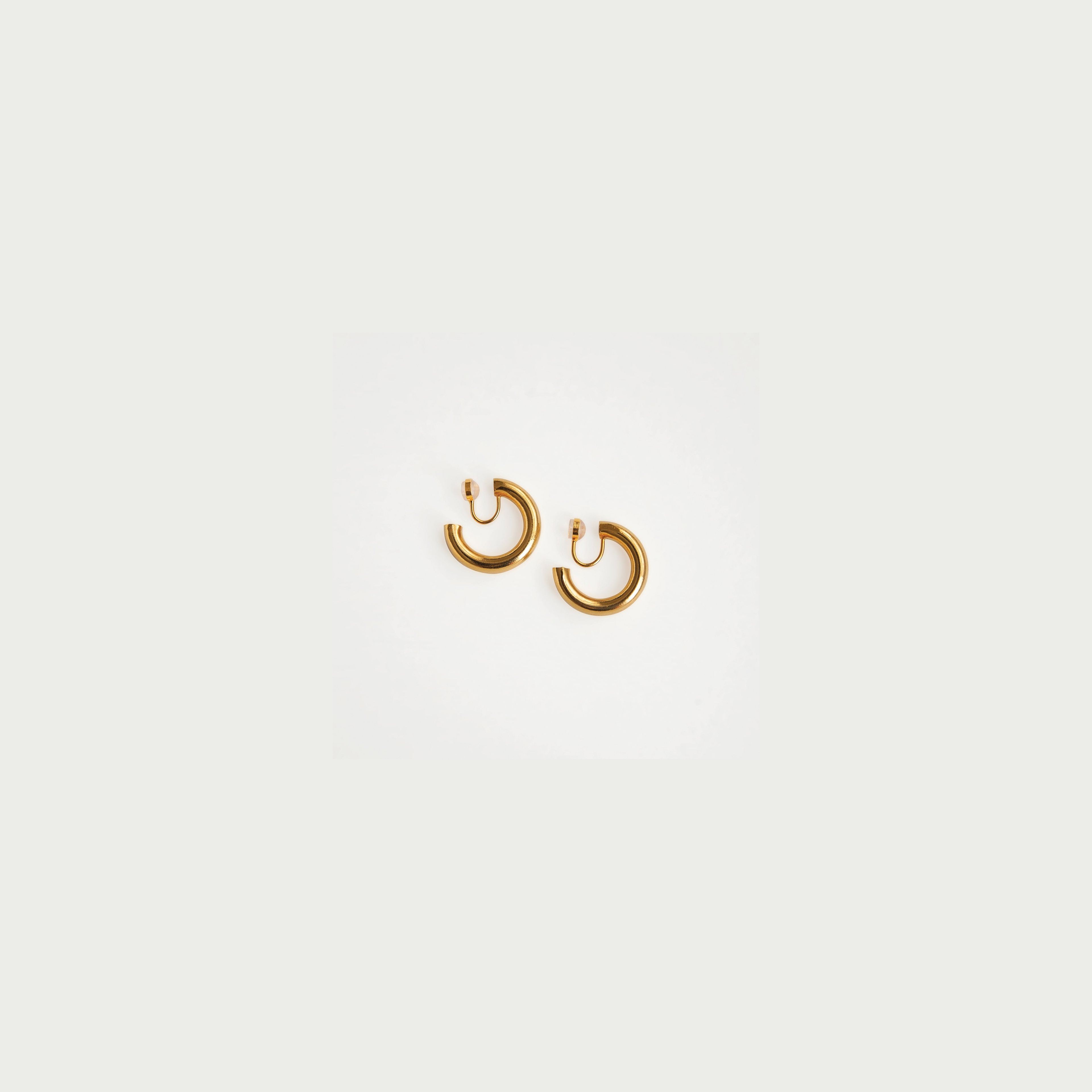 Aaliyah Clip-on Gold Hoop Earrings