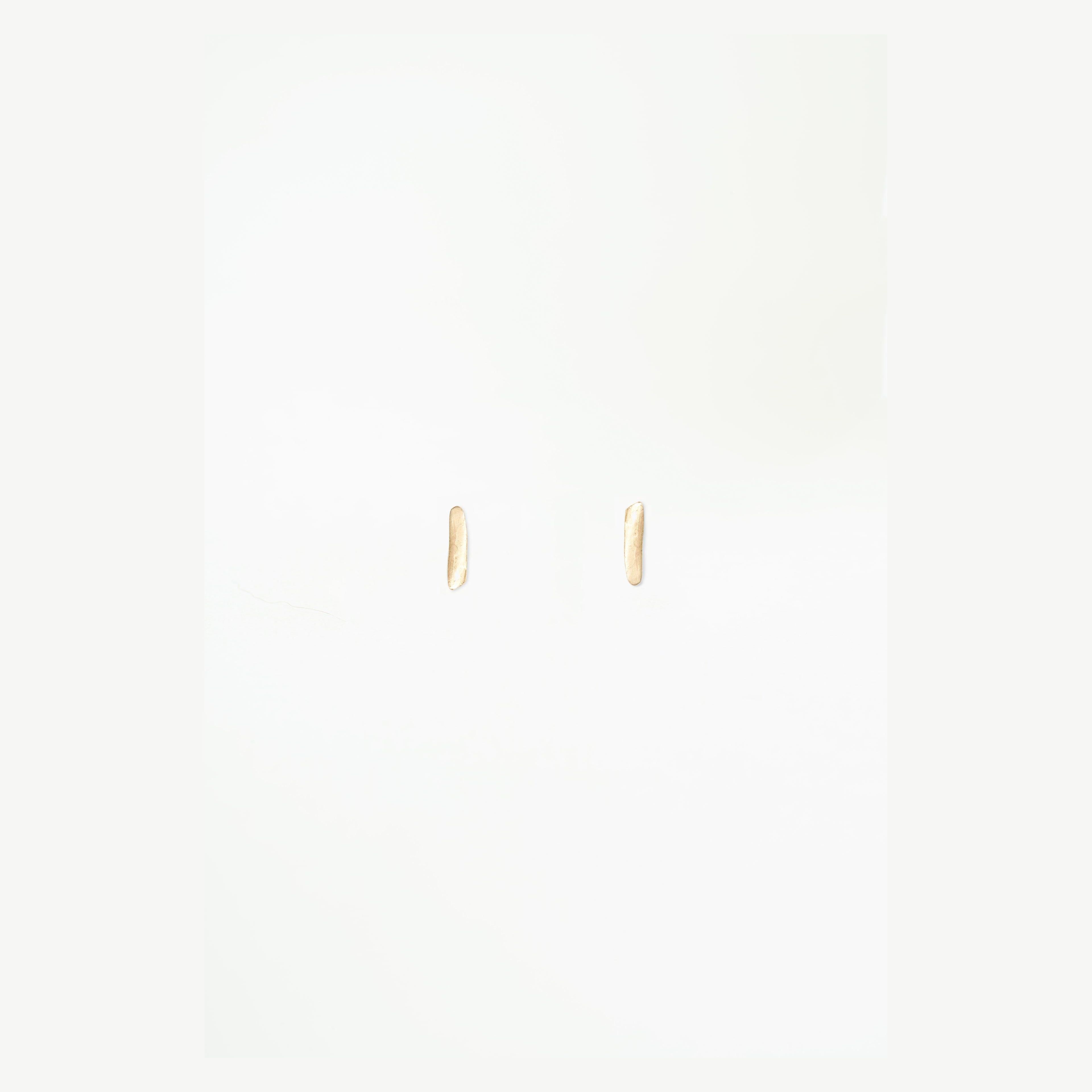 Dash Wisp Earring - Single