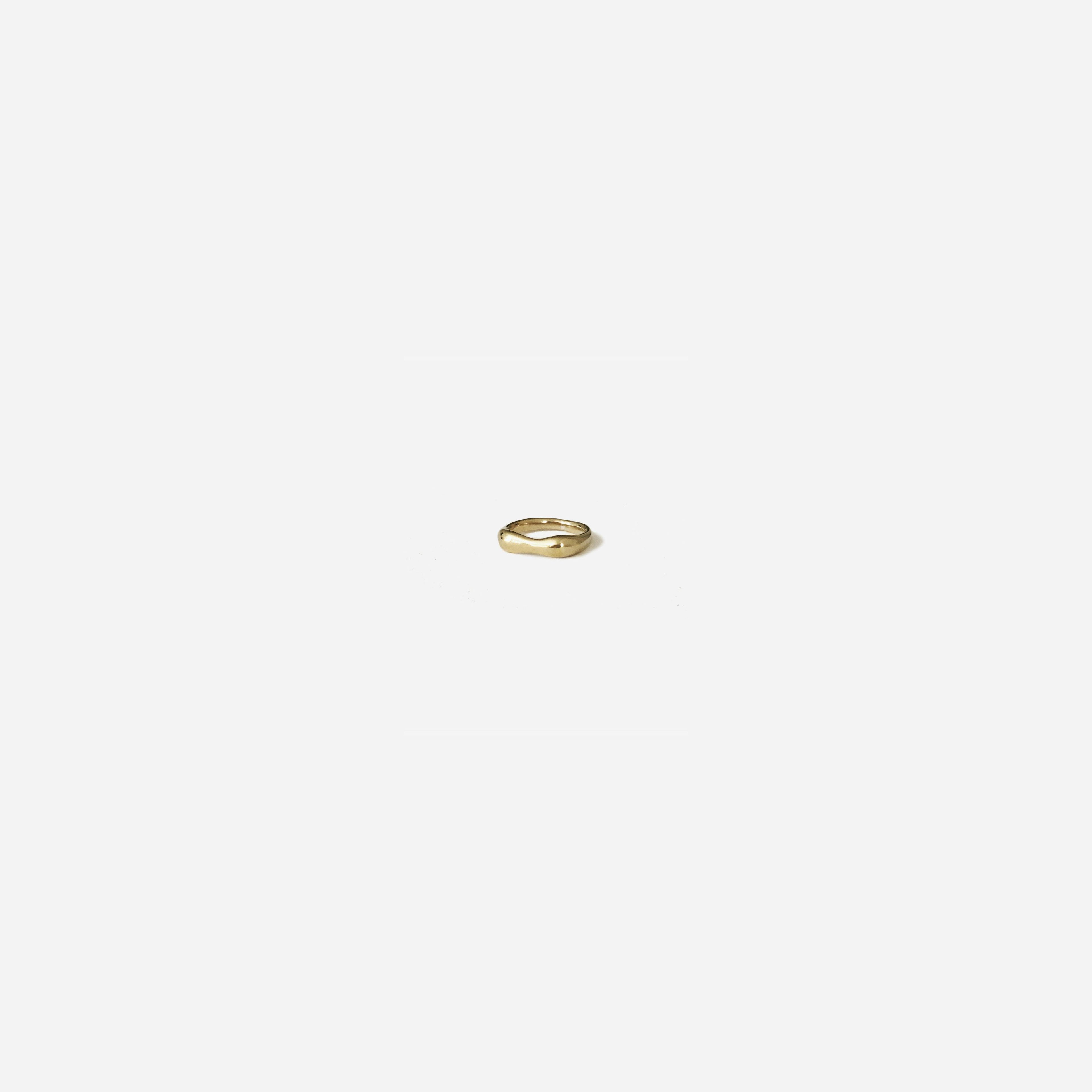 Ona Small Ring in Brass