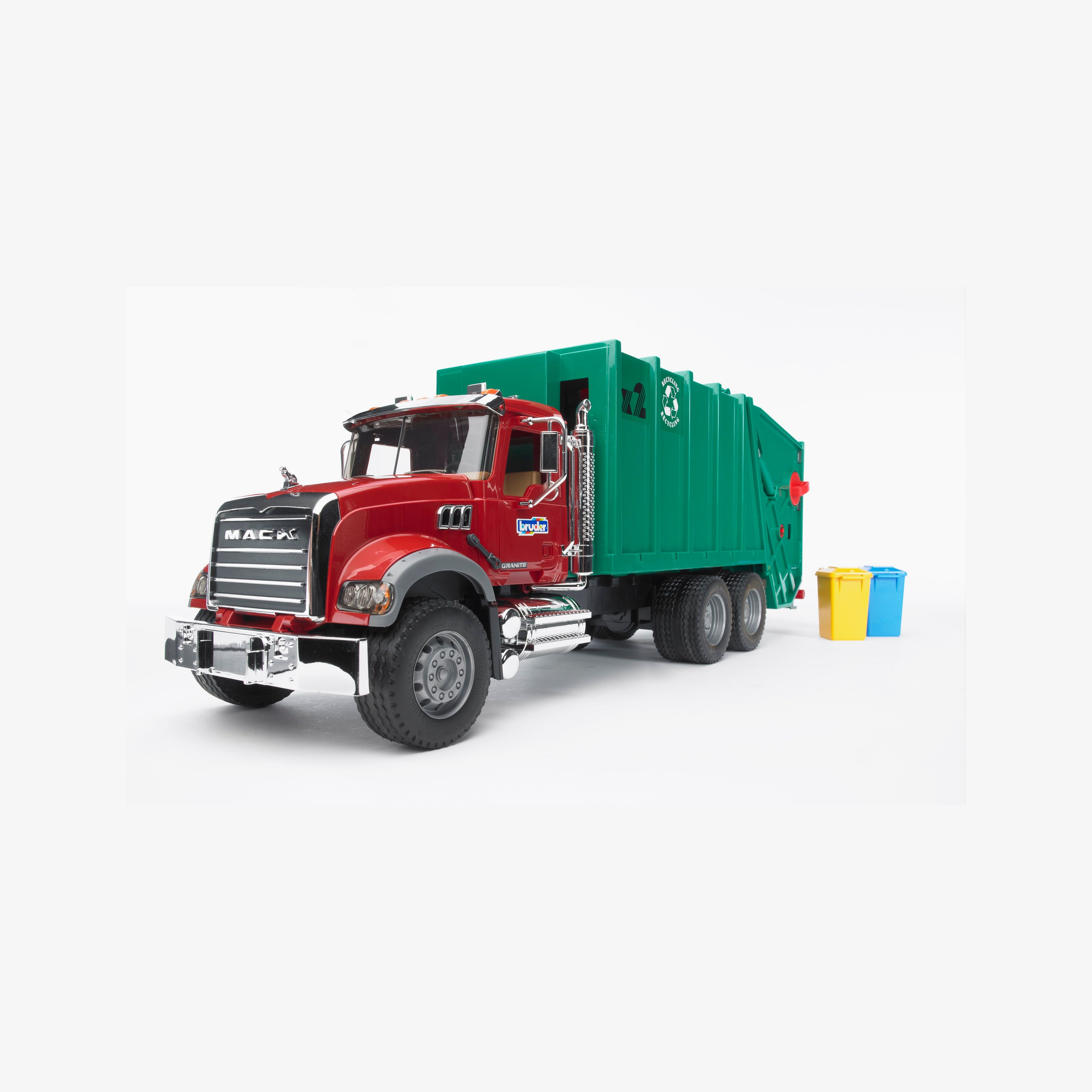 Bruder 02812 MACK Granite Rear Loading Garbage Truck 28.12.10