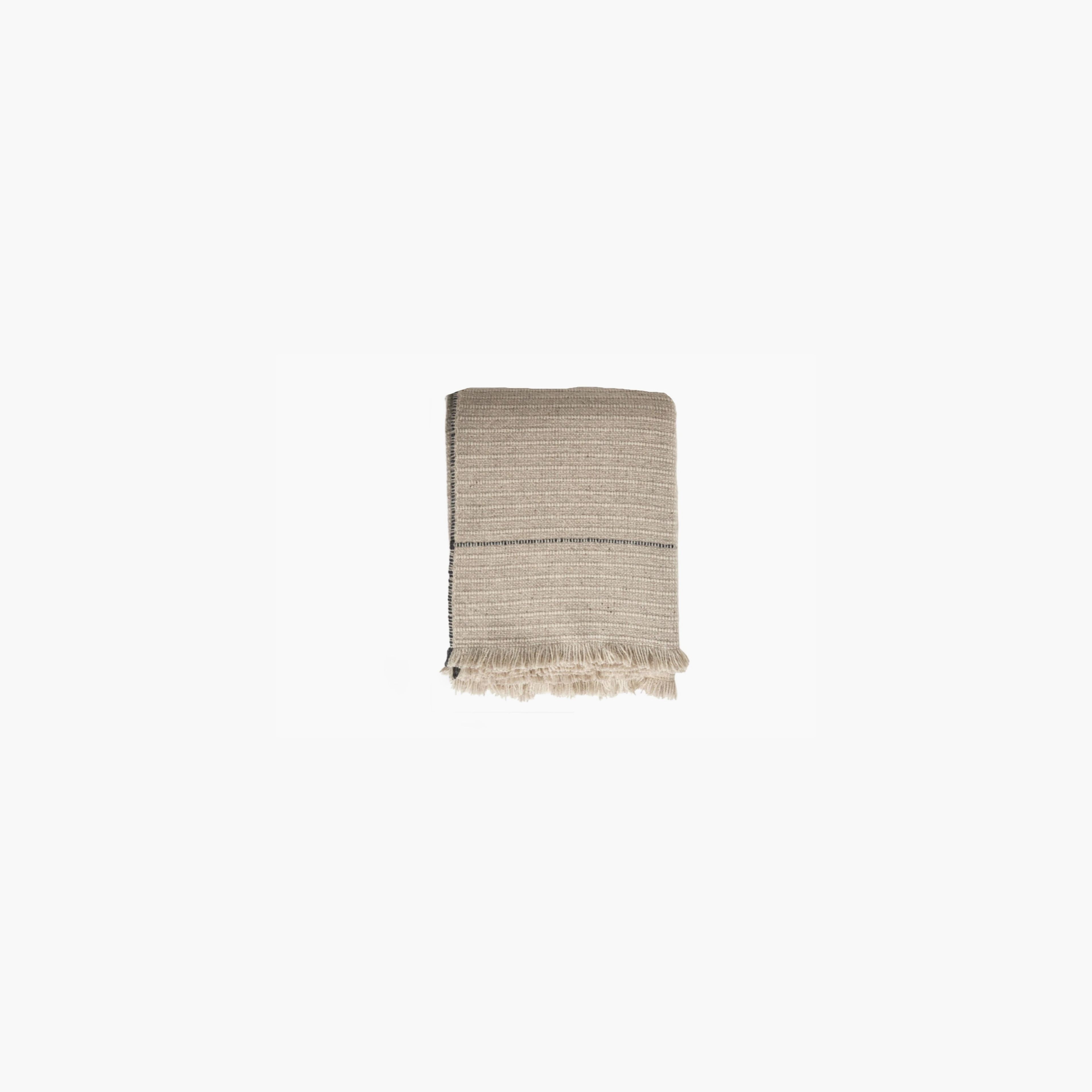 Aran Bedspread Blanket - Off White/Grey