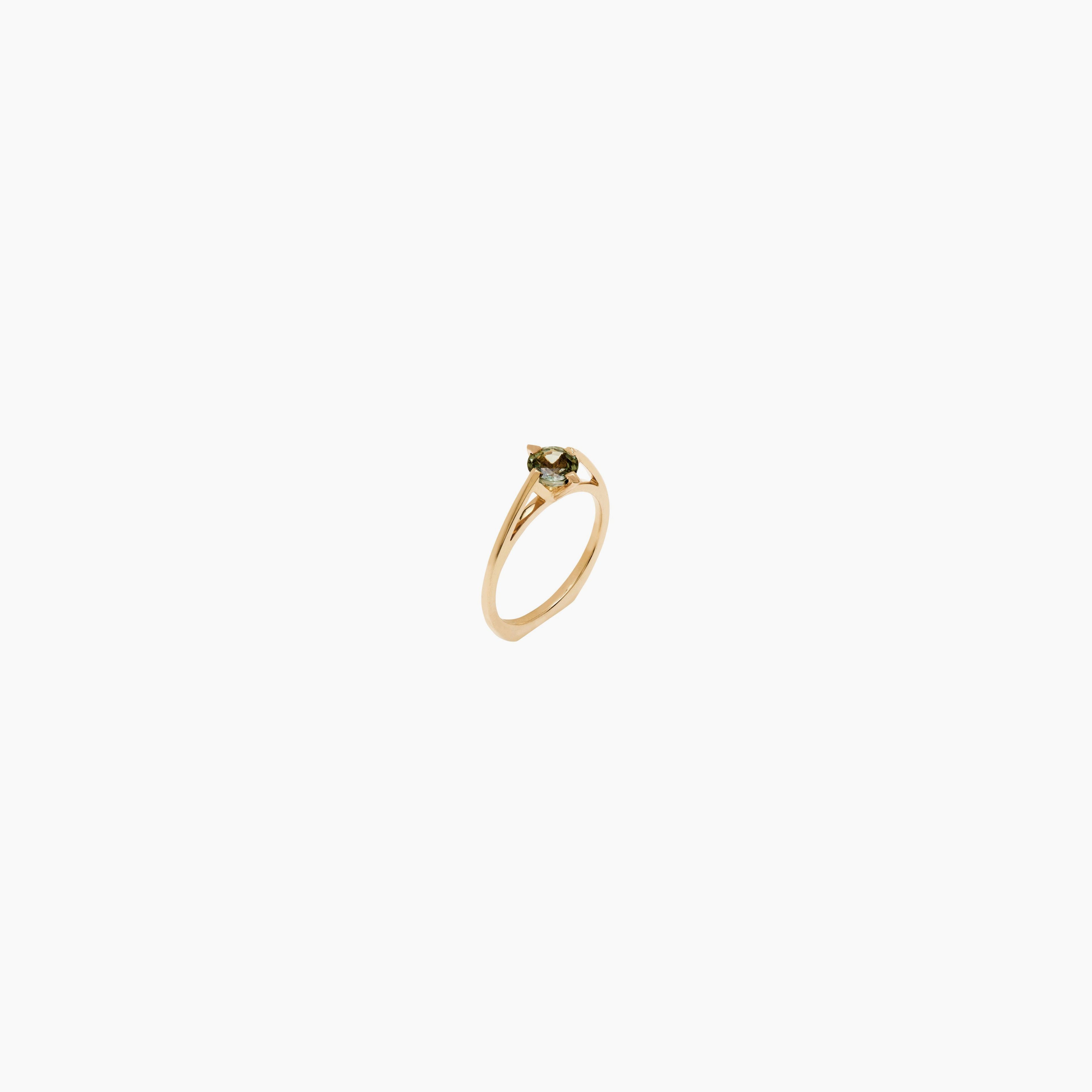Minimalist Arc Ring Yellow Gold
