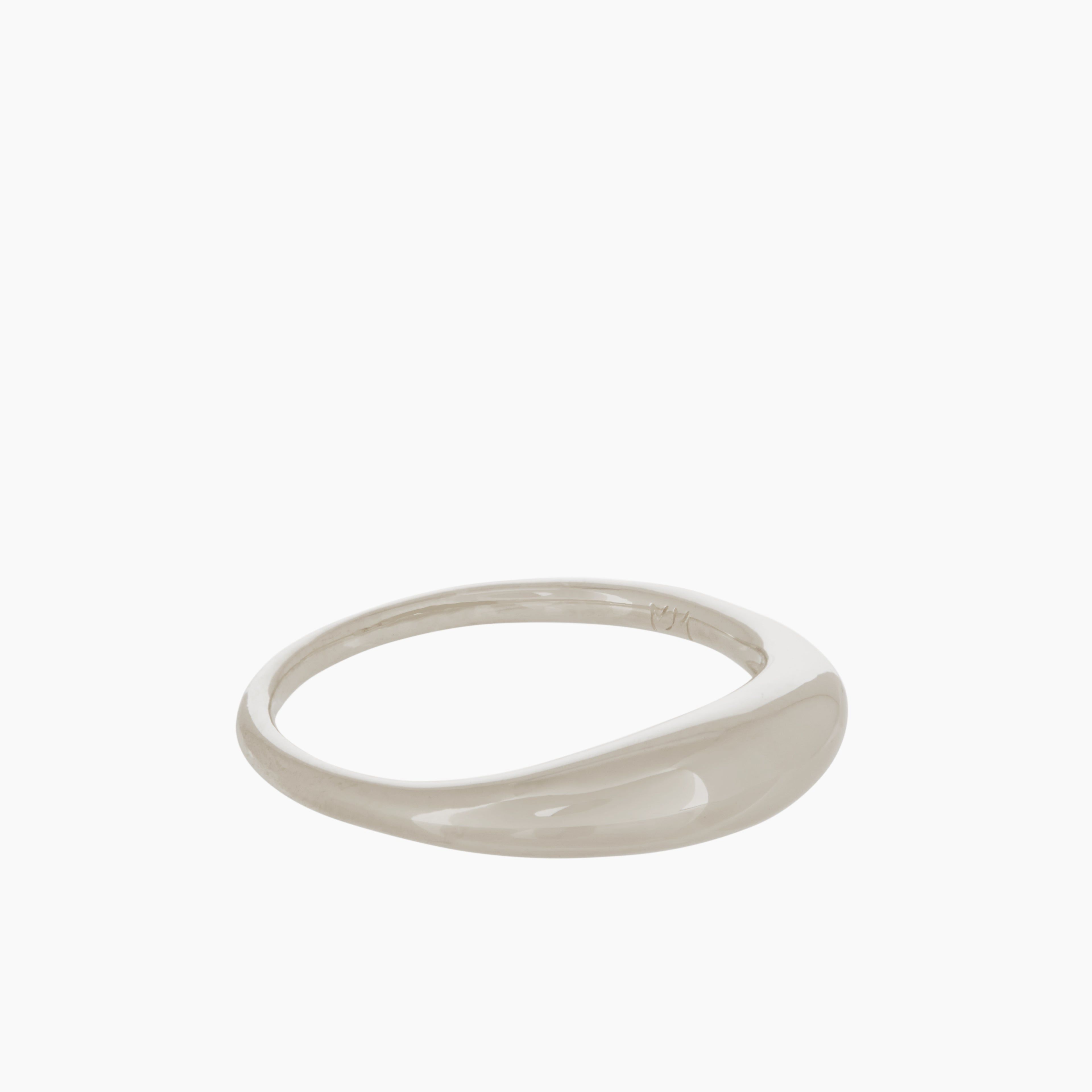 Café Ring Petite in Sterling Silver