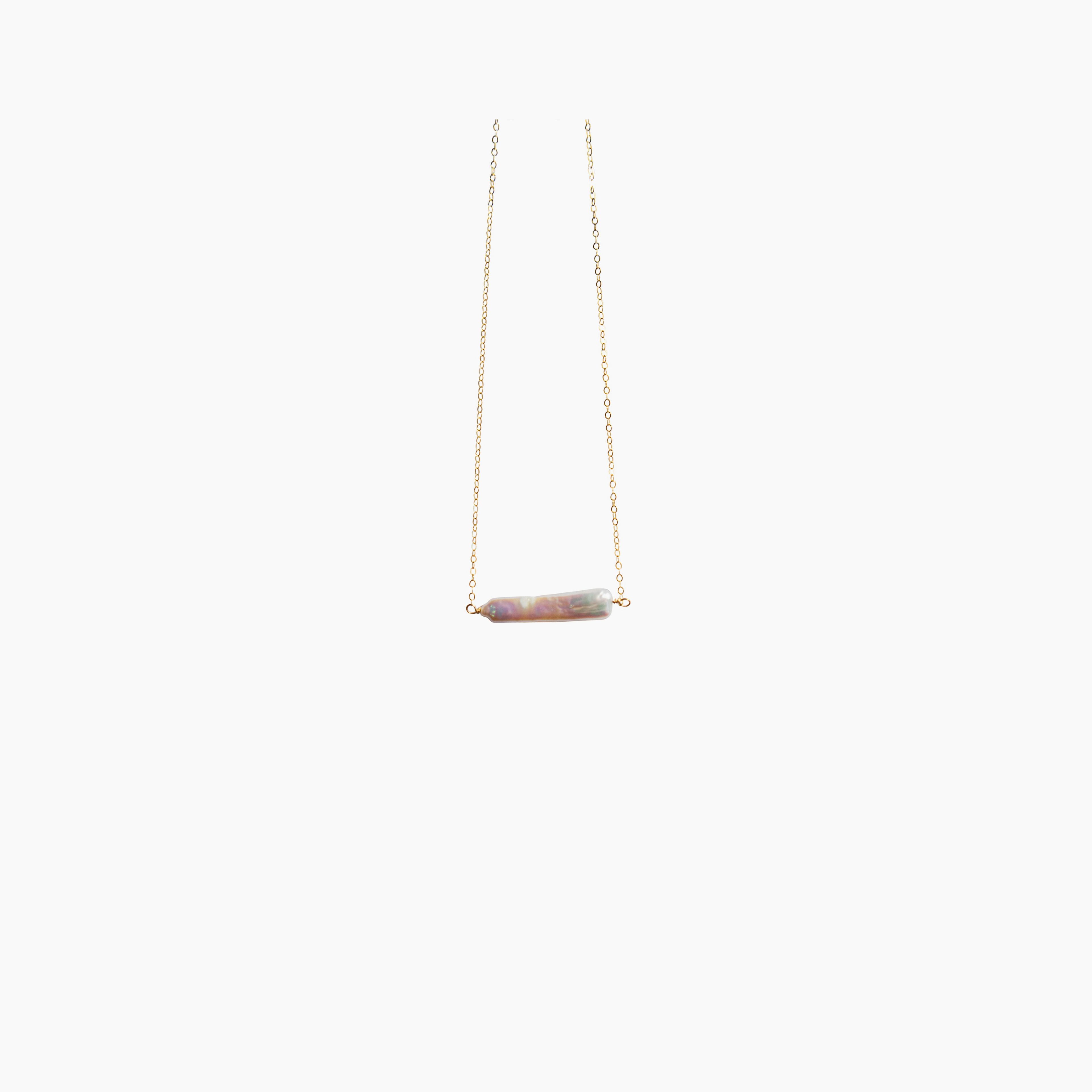 Ayla — Freshwater pearl necklace