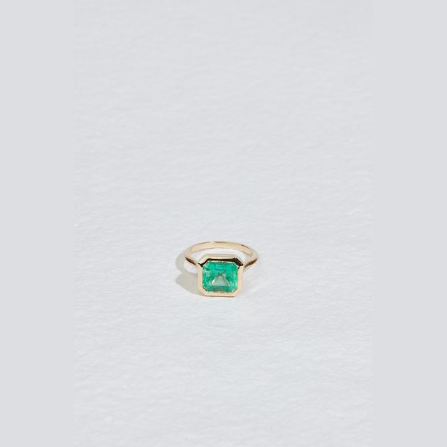 Jp Open Bezel Set Colombian Emerald Ring