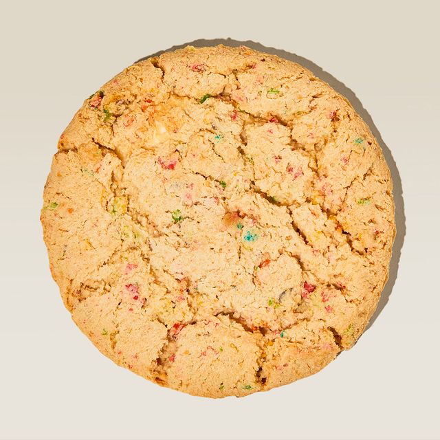 Gluten-Free Fruity Marshmallow Cookie Tin