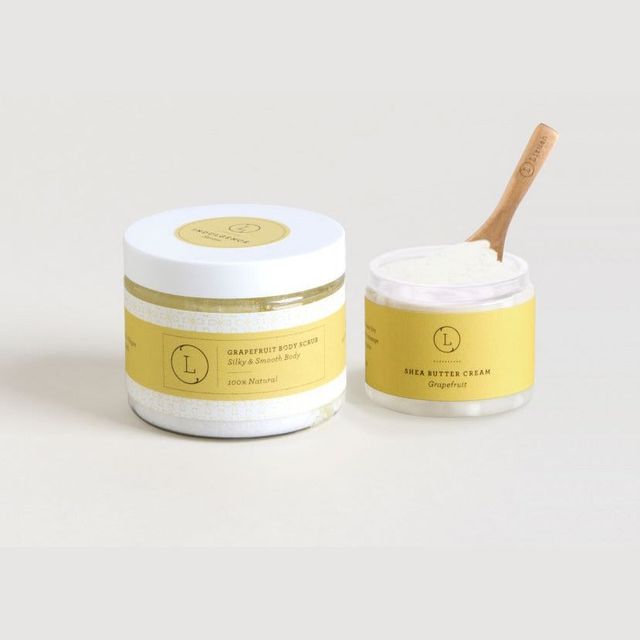 Reviving set with Grapefruit shea butter and Body scrub