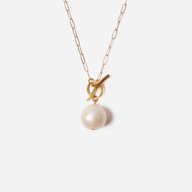 White Freshwater Pearl Toggle Necklace