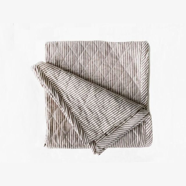 Quilted Throw in Toulouse Brown