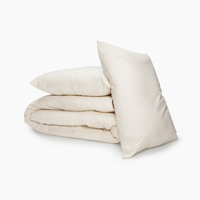 Wool Comforter + Pillows